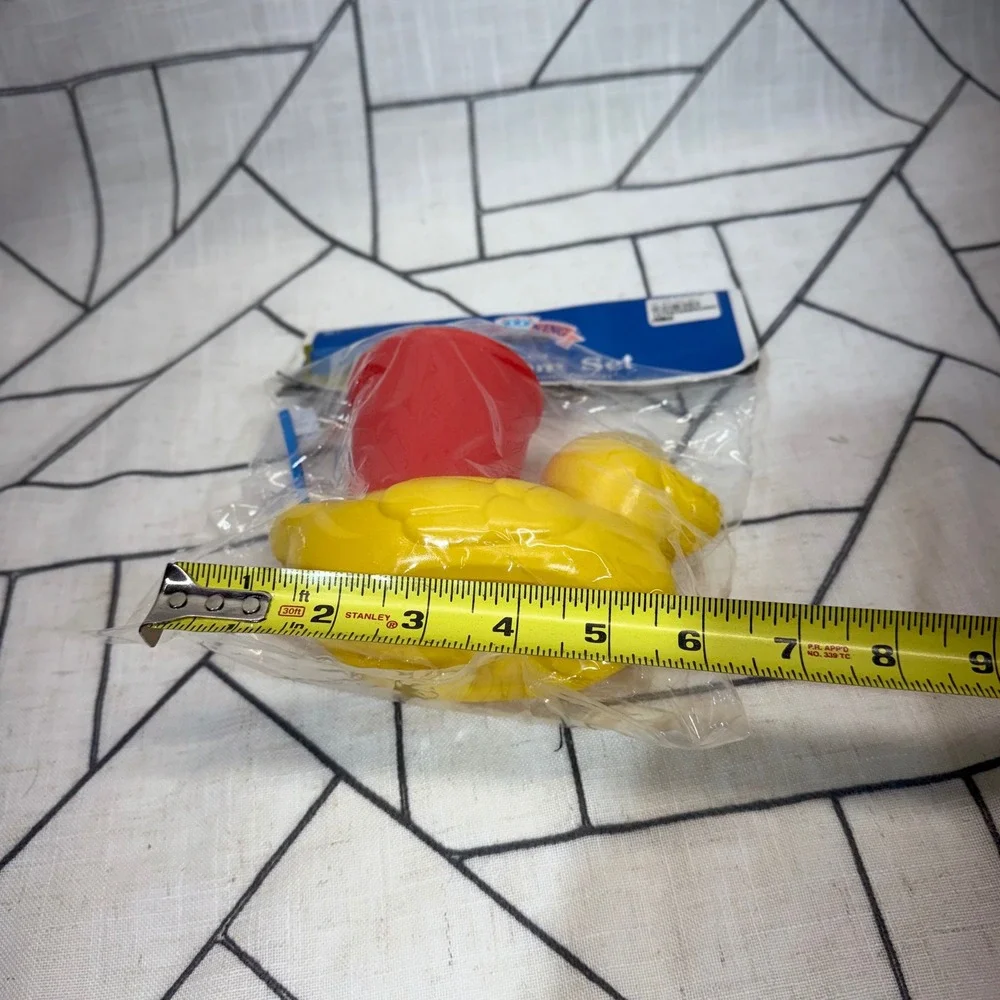 Baby King 3-Piece Bathroom Set OS Yellow Duck Toothbrush Tumbler Vintage 2001